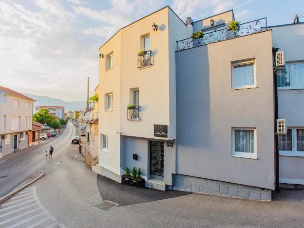 Villa Malkoc - Luxury Rooms & Apartments Mostar Luaran gambar